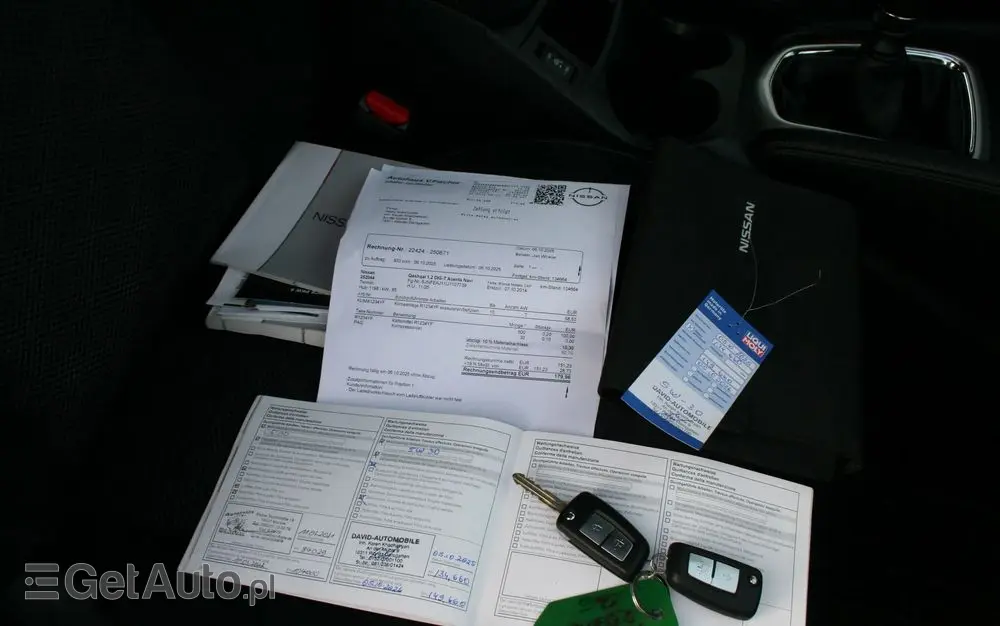 NISSAN Qashqai 1.2 DIG-T Tekna