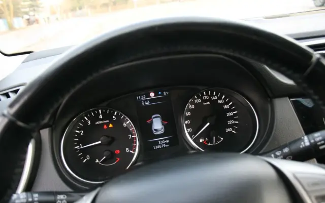 NISSAN Qashqai 1.2 DIG-T Tekna