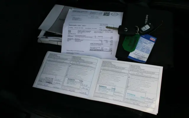 NISSAN Qashqai 1.2 DIG-T Tekna