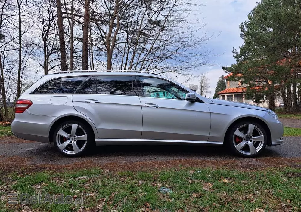 MERCEDES-BENZ Klasa E 200 T CDI 7G-TRONIC Elegance