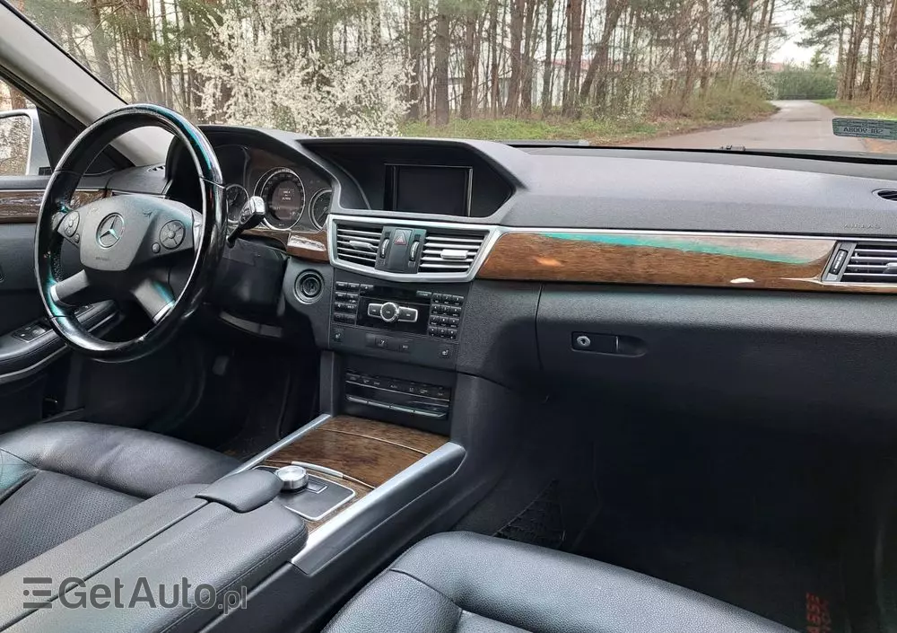MERCEDES-BENZ Klasa E 200 T CDI 7G-TRONIC Elegance