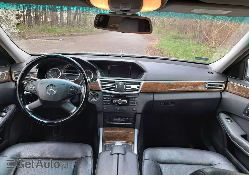 MERCEDES-BENZ Klasa E 200 T CDI 7G-TRONIC Elegance