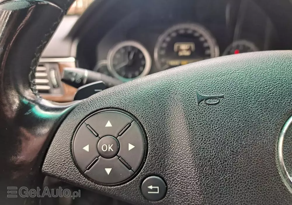 MERCEDES-BENZ Klasa E 200 T CDI 7G-TRONIC Elegance