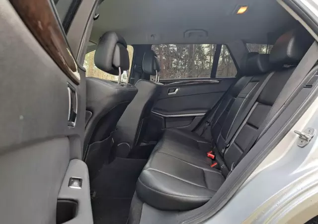 MERCEDES-BENZ Klasa E 200 T CDI 7G-TRONIC Elegance