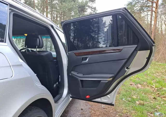 MERCEDES-BENZ Klasa E 200 T CDI 7G-TRONIC Elegance