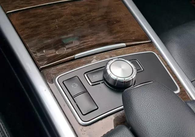 MERCEDES-BENZ Klasa E 200 T CDI 7G-TRONIC Elegance