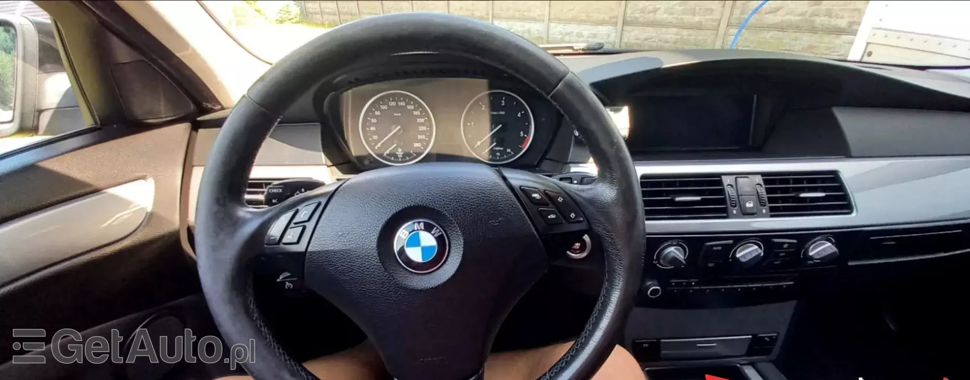 BMW Seria 5 520d (177 KM)