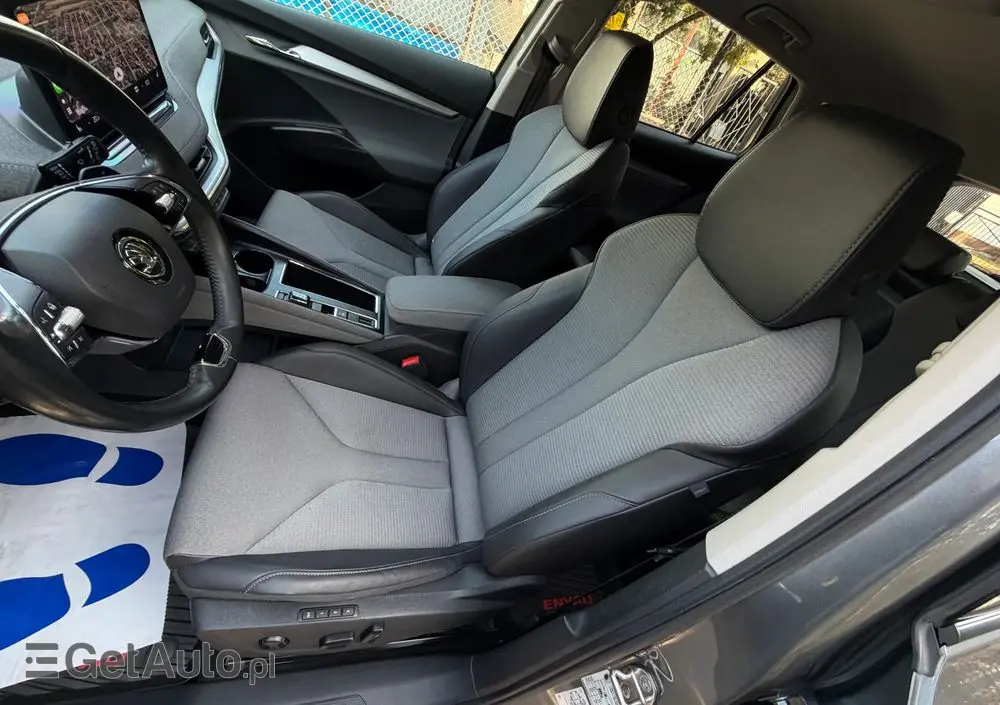 SKODA Enyaq 60 62kWh