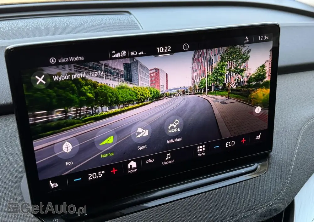 SKODA Enyaq 60 62kWh