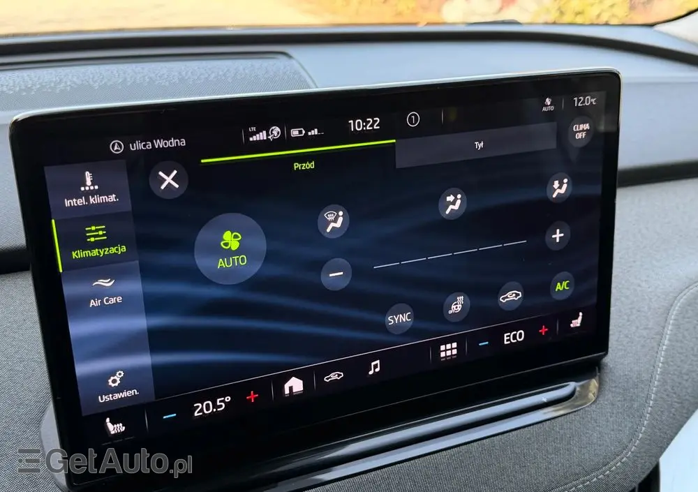 SKODA Enyaq 60 62kWh