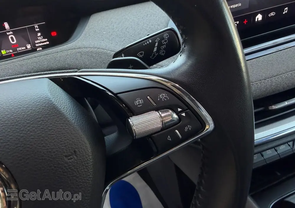 SKODA Enyaq 60 62kWh