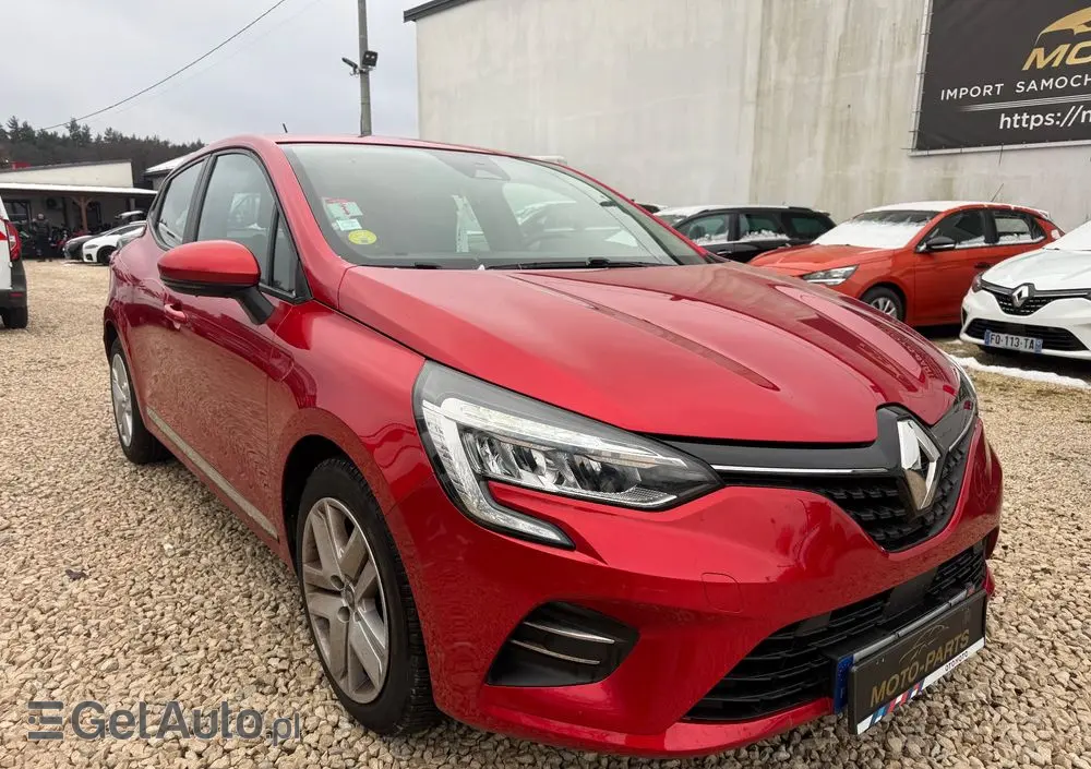 RENAULT Clio 