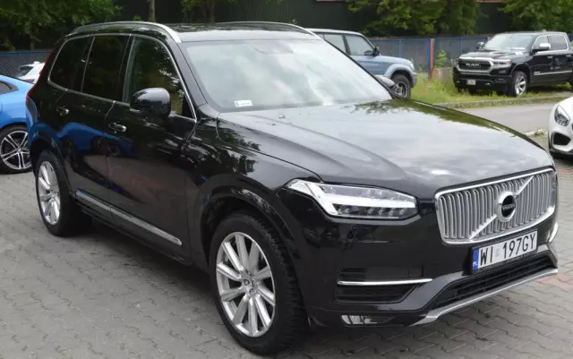 VOLVO XC 90 D5 AWD Inscription 7os