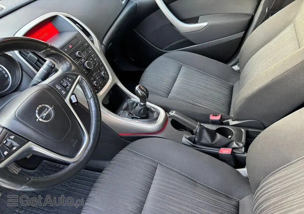 OPEL Astra 1.4 Turbo Edition Sport