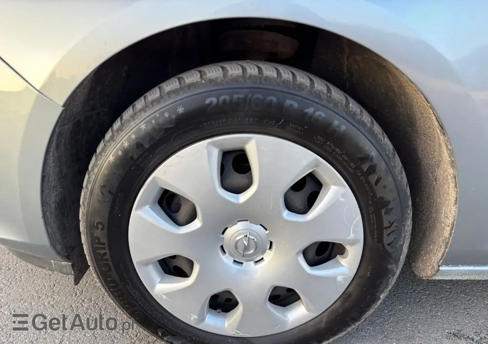 OPEL Astra 1.4 Turbo Edition Sport