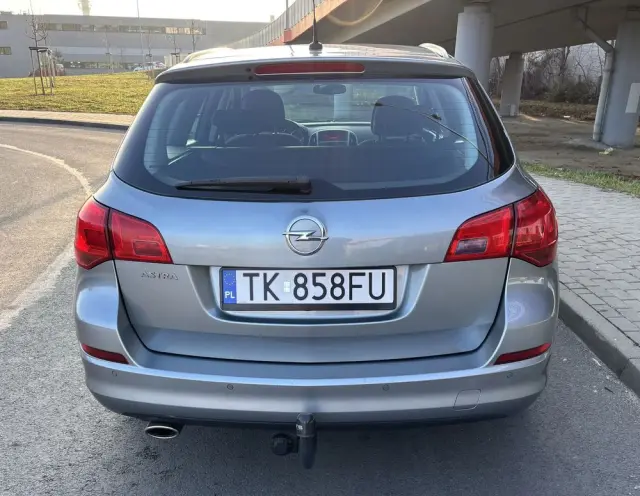 OPEL Astra 1.4 Turbo Edition Sport