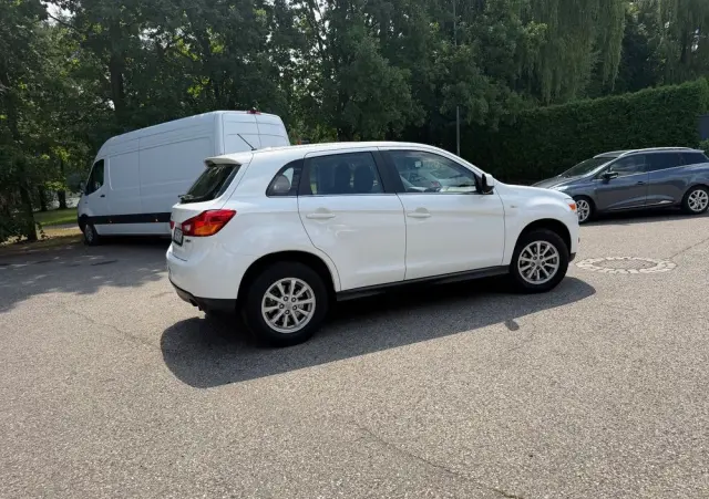 MITSUBISHI ASX 
