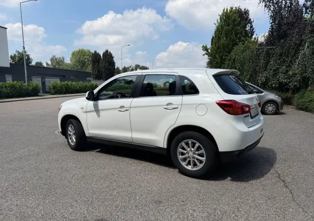MITSUBISHI ASX 