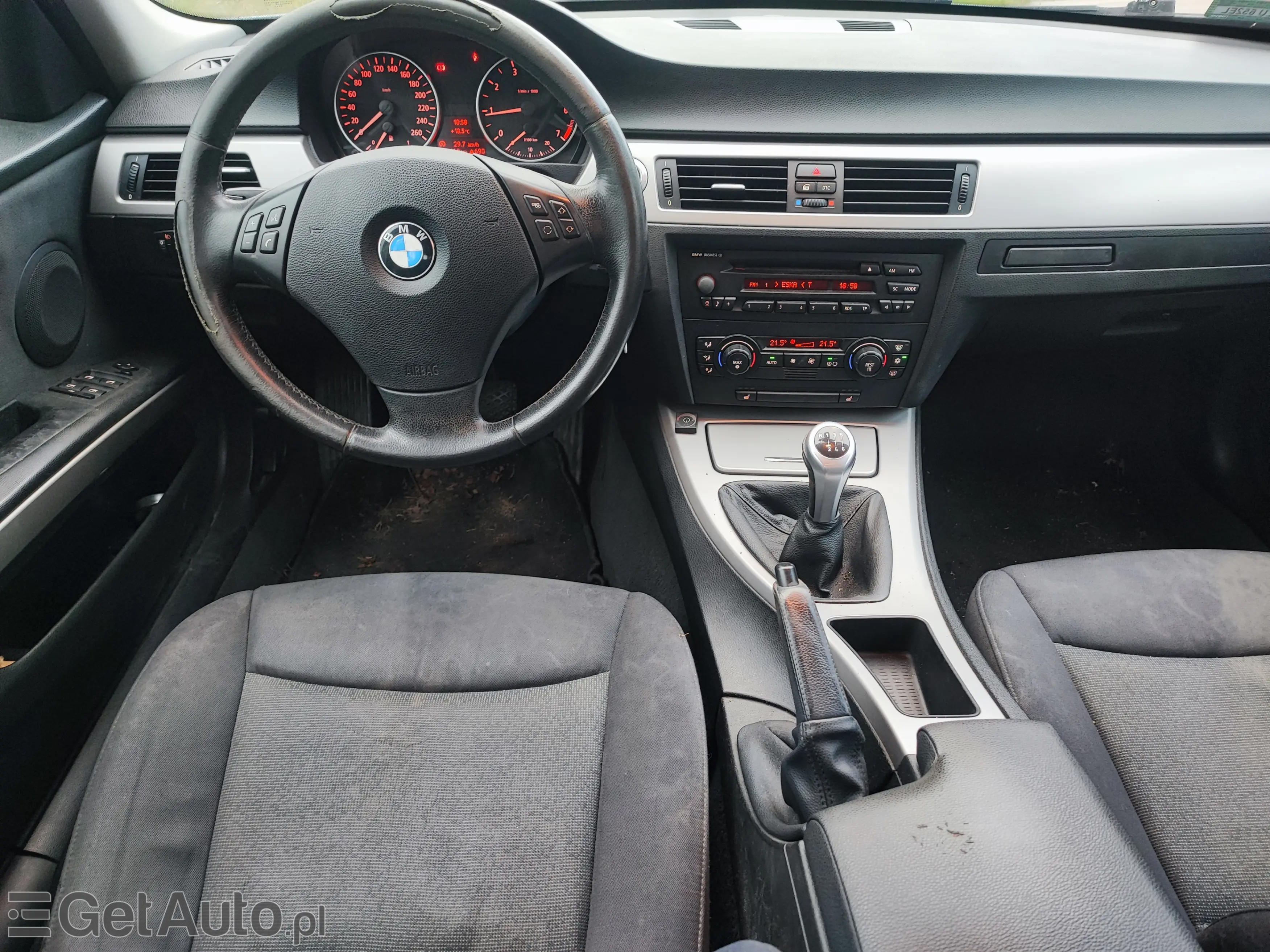 BMW Seria 3 320i