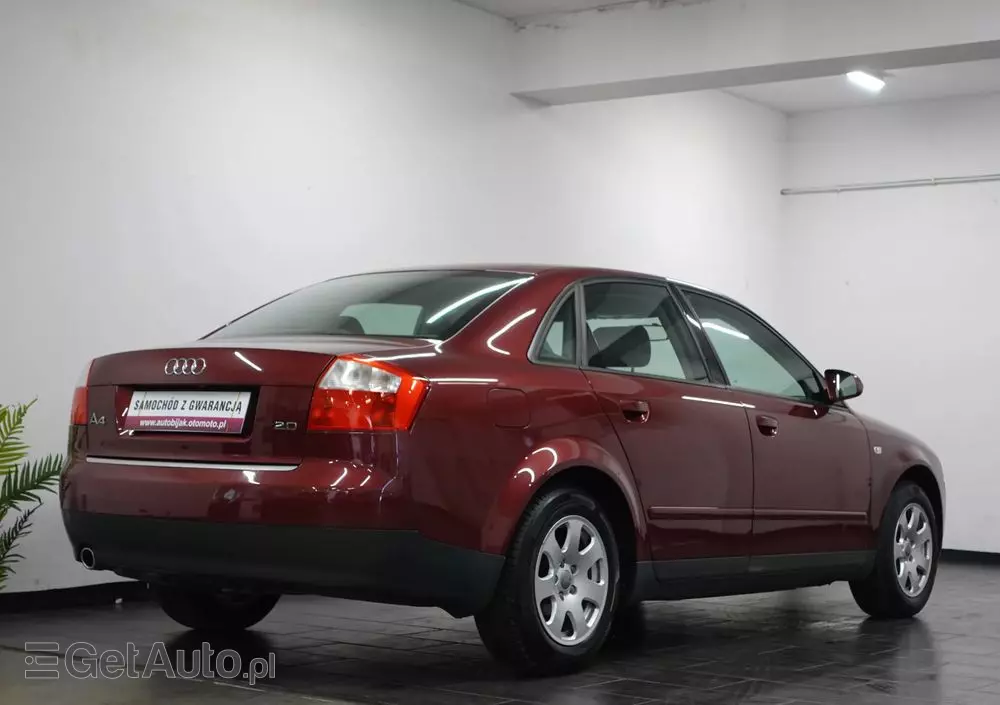 AUDI A4 2.0