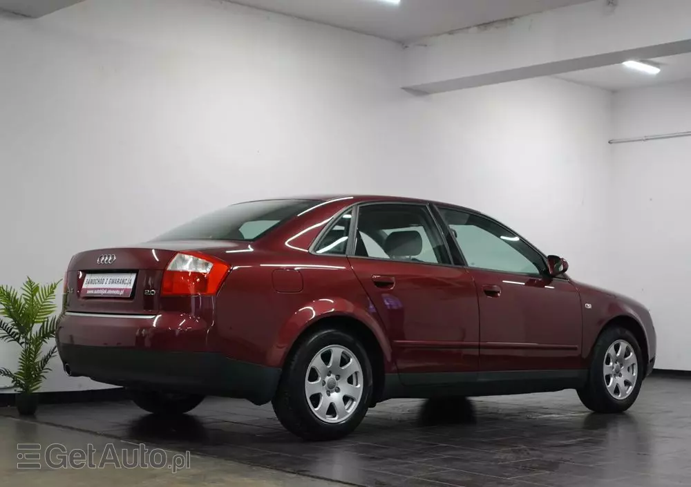 AUDI A4 2.0