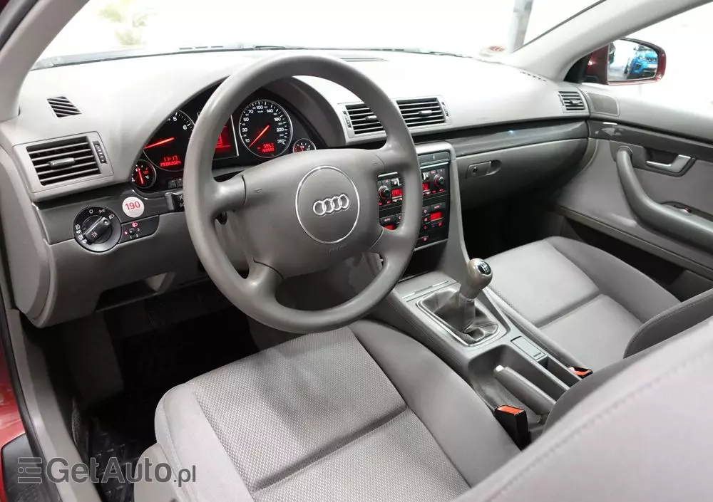 AUDI A4 2.0