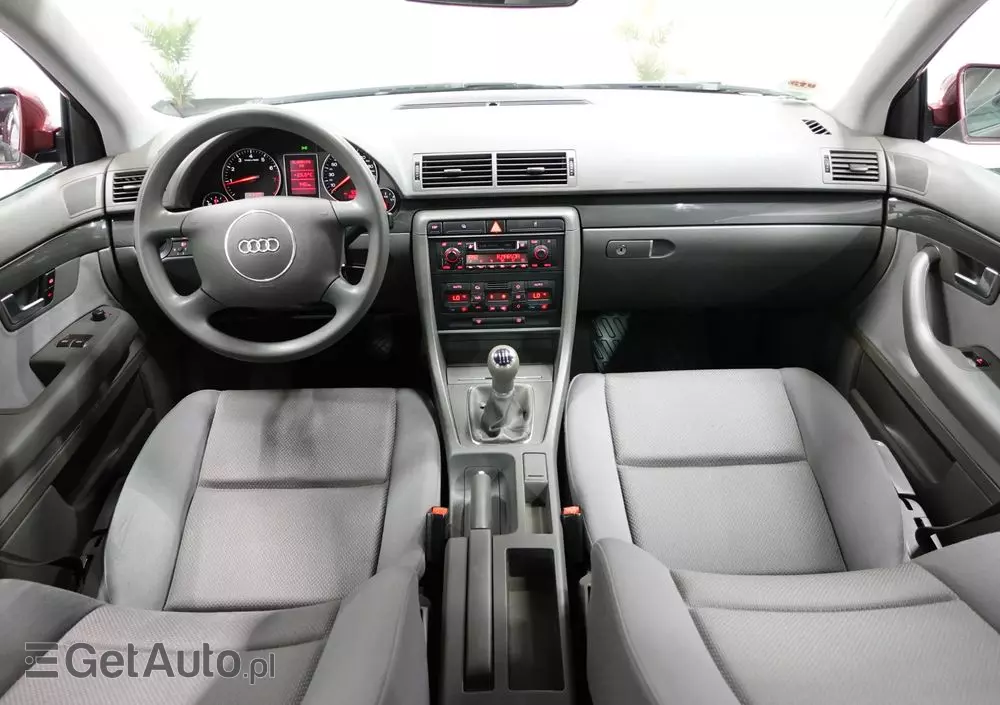 AUDI A4 2.0