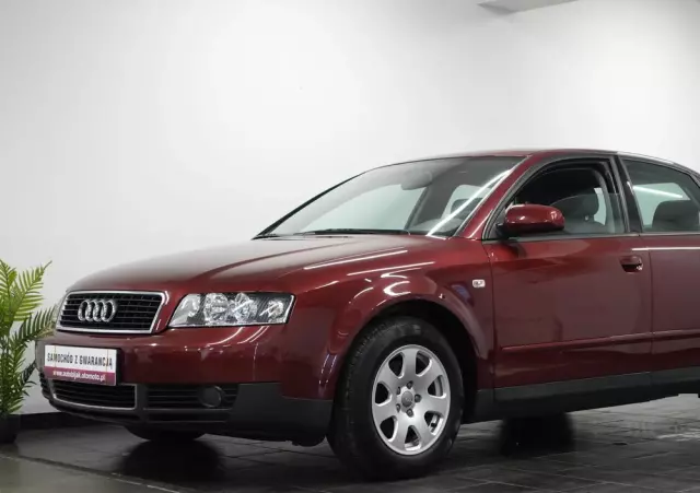 AUDI A4 2.0