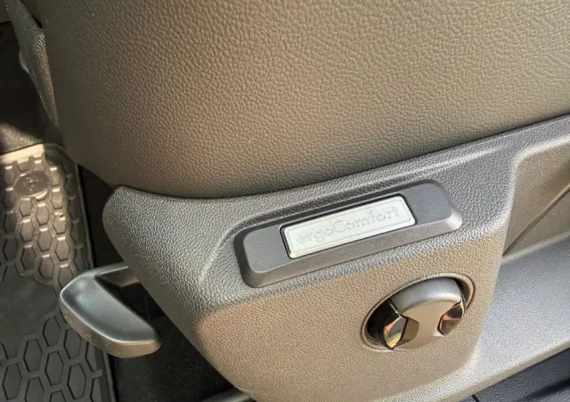 VOLKSWAGEN Caddy 2.0 TDI Style DSG