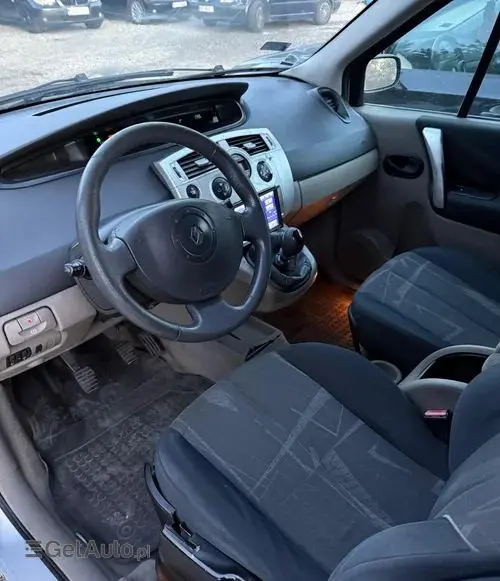 RENAULT Scenic 