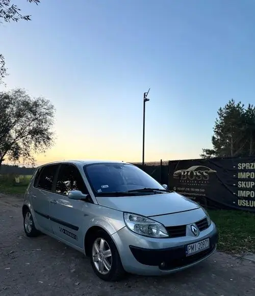 RENAULT Scenic 