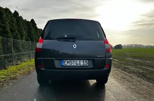 RENAULT Grand Scenic 