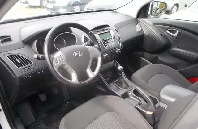 HYUNDAI Ix35 