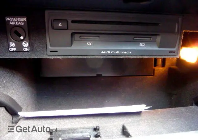 AUDI A3 3-drzwiowe 1.6 TDI clean diesel Attraction S tronic