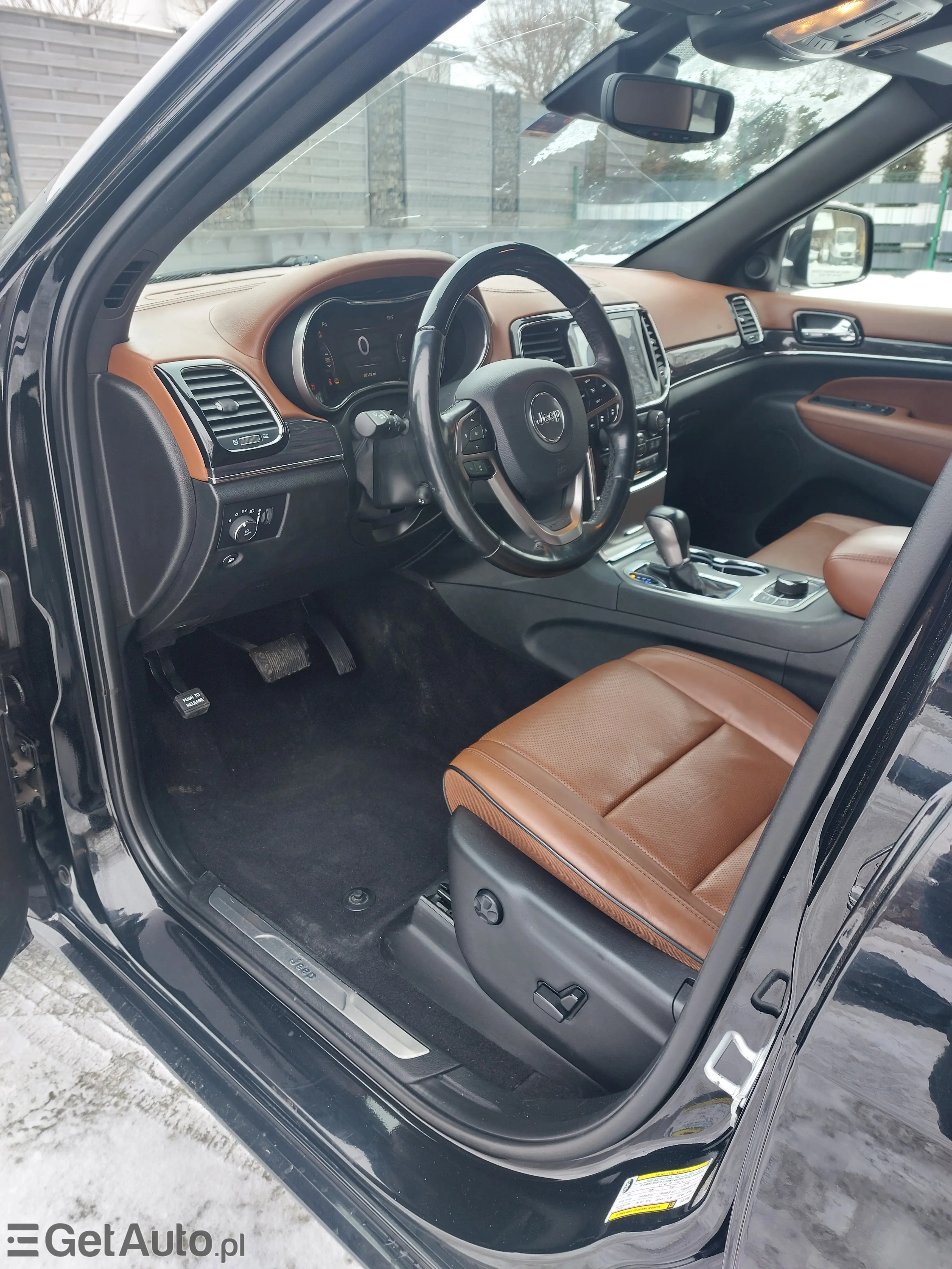 JEEP GRAND CHEROKEE OVERLAND