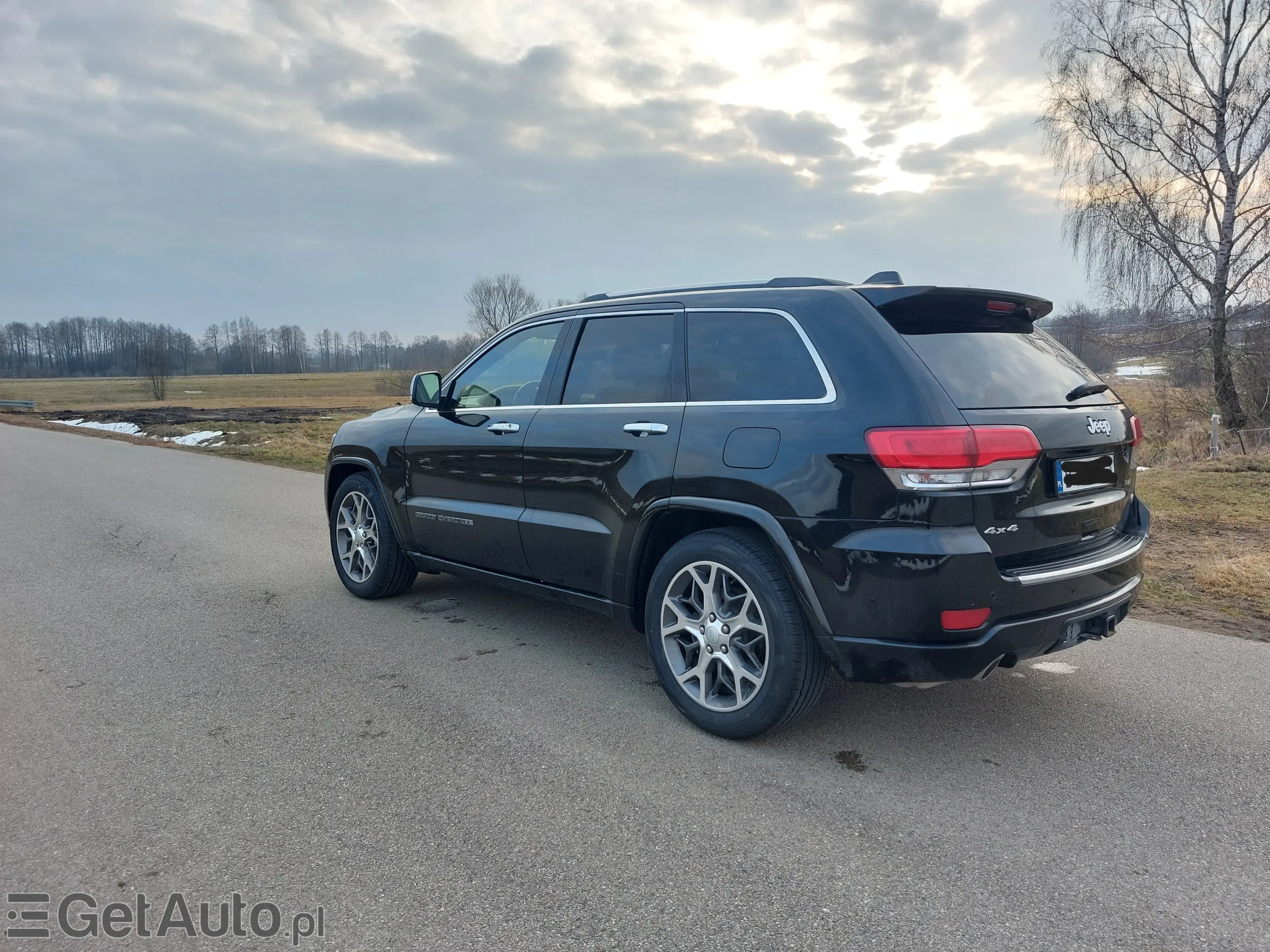 JEEP GRAND CHEROKEE OVERLAND