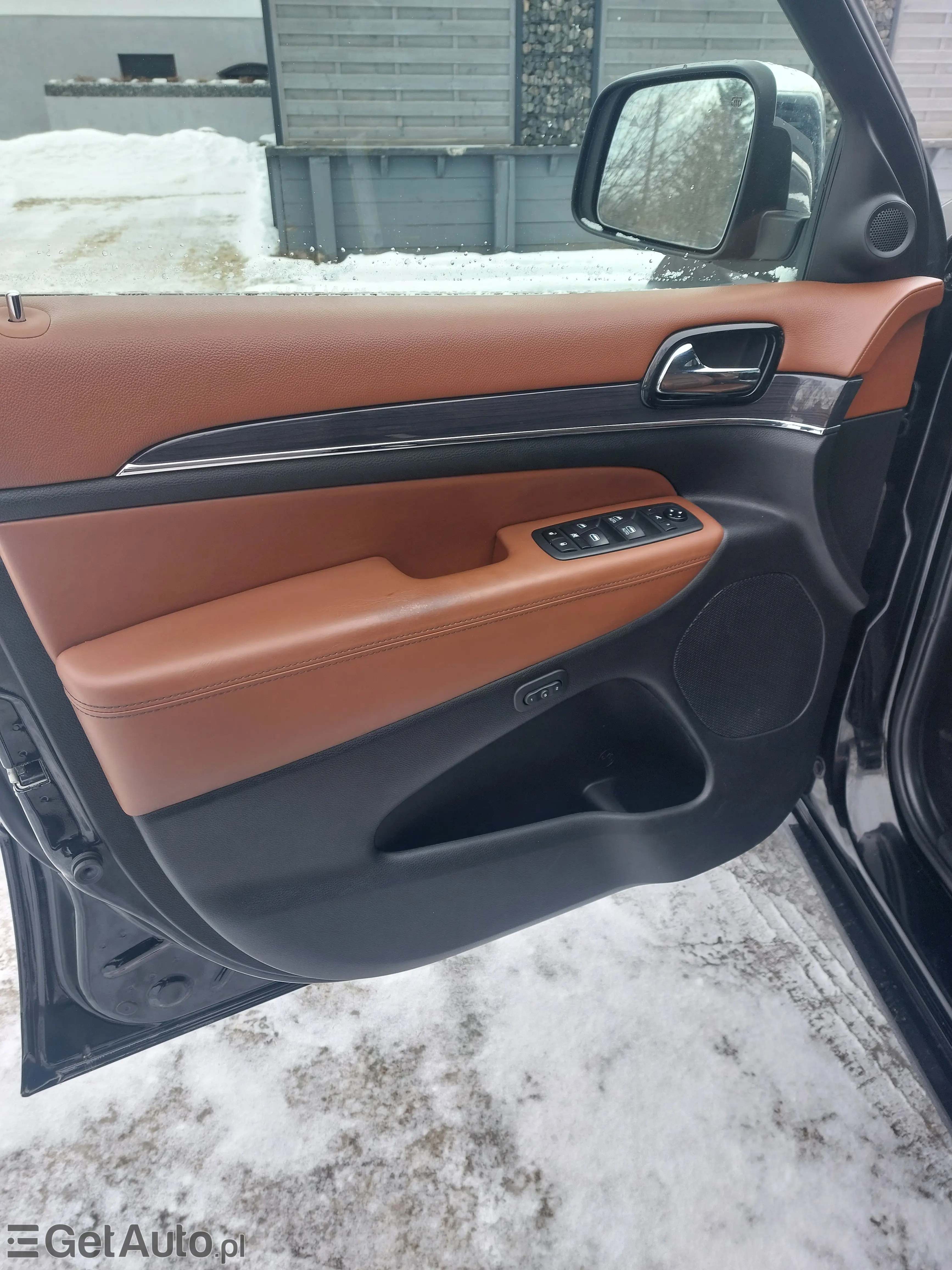 JEEP GRAND CHEROKEE OVERLAND