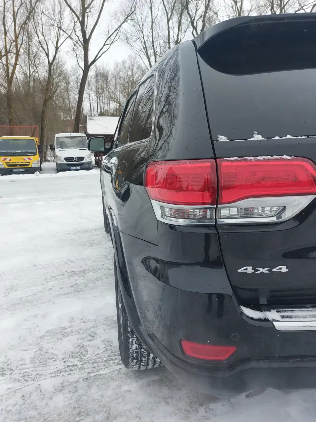 JEEP GRAND CHEROKEE OVERLAND