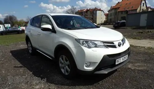 TOYOTA Rav 4 