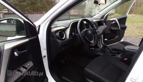 TOYOTA Rav 4 