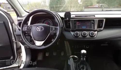 TOYOTA Rav 4 