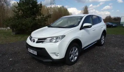 TOYOTA Rav 4 