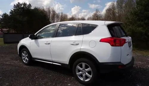 TOYOTA Rav 4 