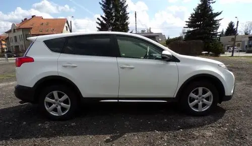TOYOTA Rav 4 