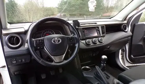 TOYOTA Rav 4 