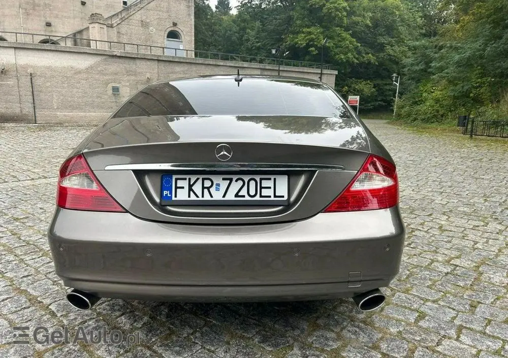 MERCEDES-BENZ CLS 500