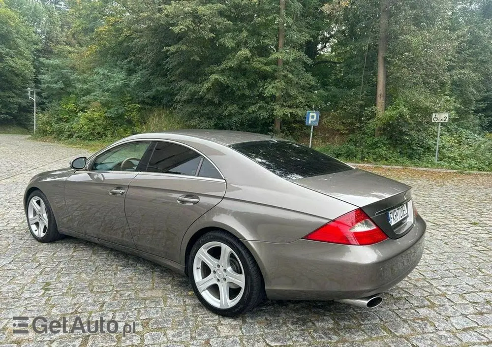 MERCEDES-BENZ CLS 500