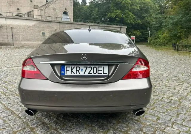 MERCEDES-BENZ CLS 500