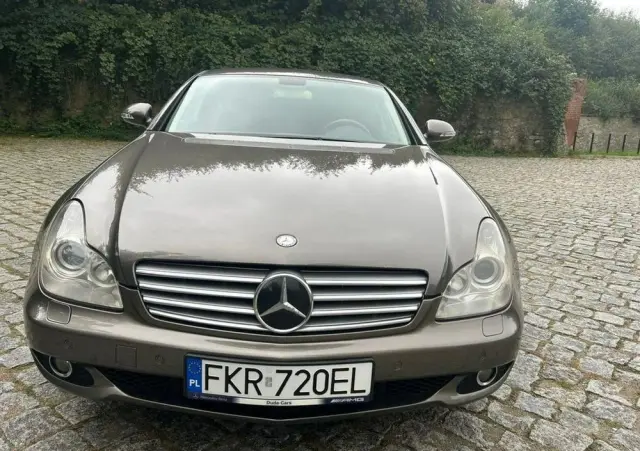 MERCEDES-BENZ CLS 500