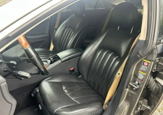 MERCEDES-BENZ CLS 500